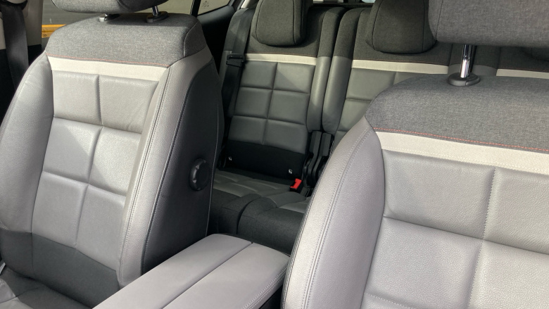 Citroen C5 Aircross 1.5 BlueHDi 130 Flair Plus 5dr EAT8 Diesel Hatchback